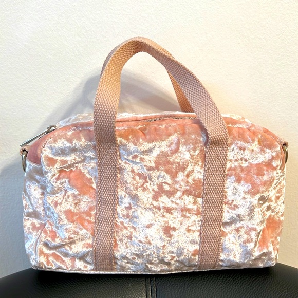 Mossimo Light Pink Fabric Bag with detachable adjustable strap - Picture 1 of 8